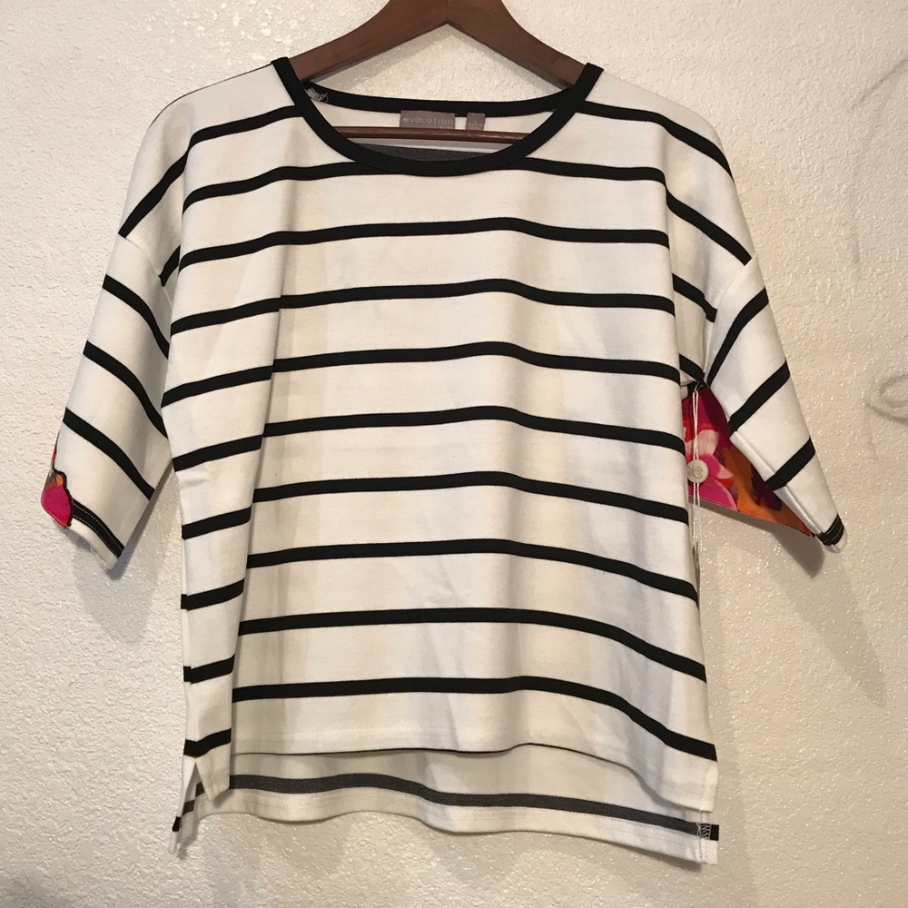 Evolution by Cyrus Striped with Floral Sleeve Top.